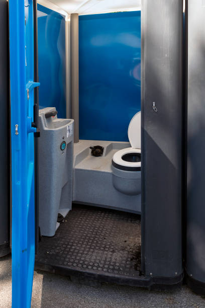 Best Porta potty delivery and setup  in The Acreage, FL